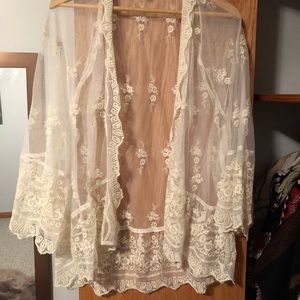 American eagle lace kimono M